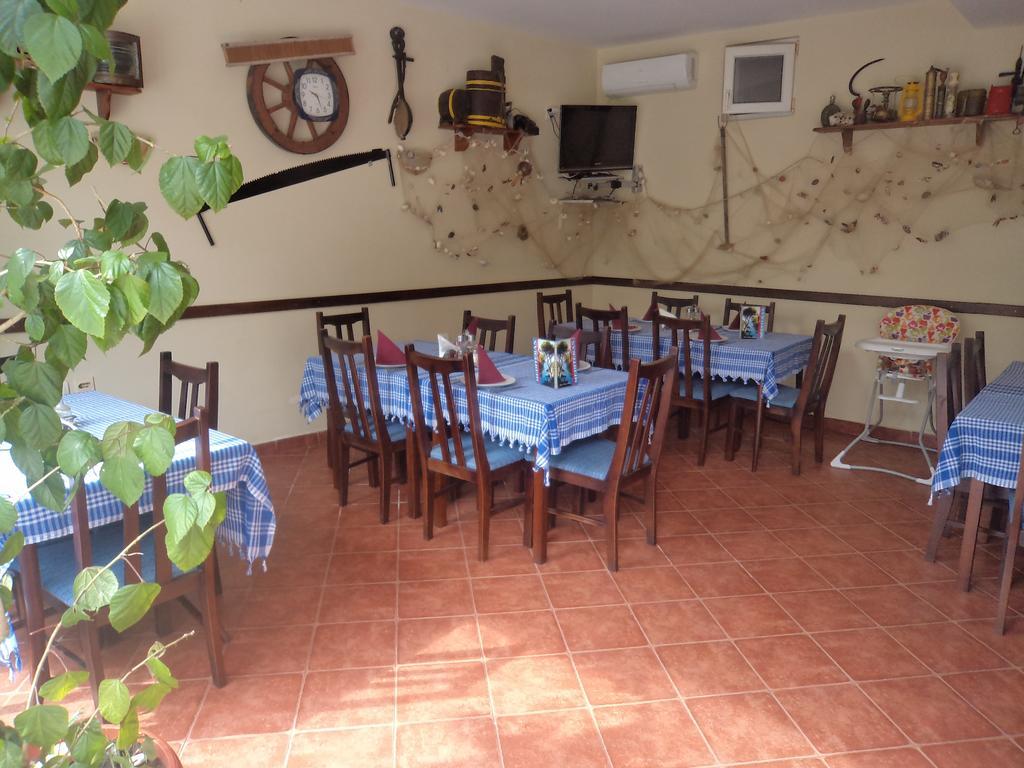 Bed And Breakfast Mediteran Bar Extérieur photo