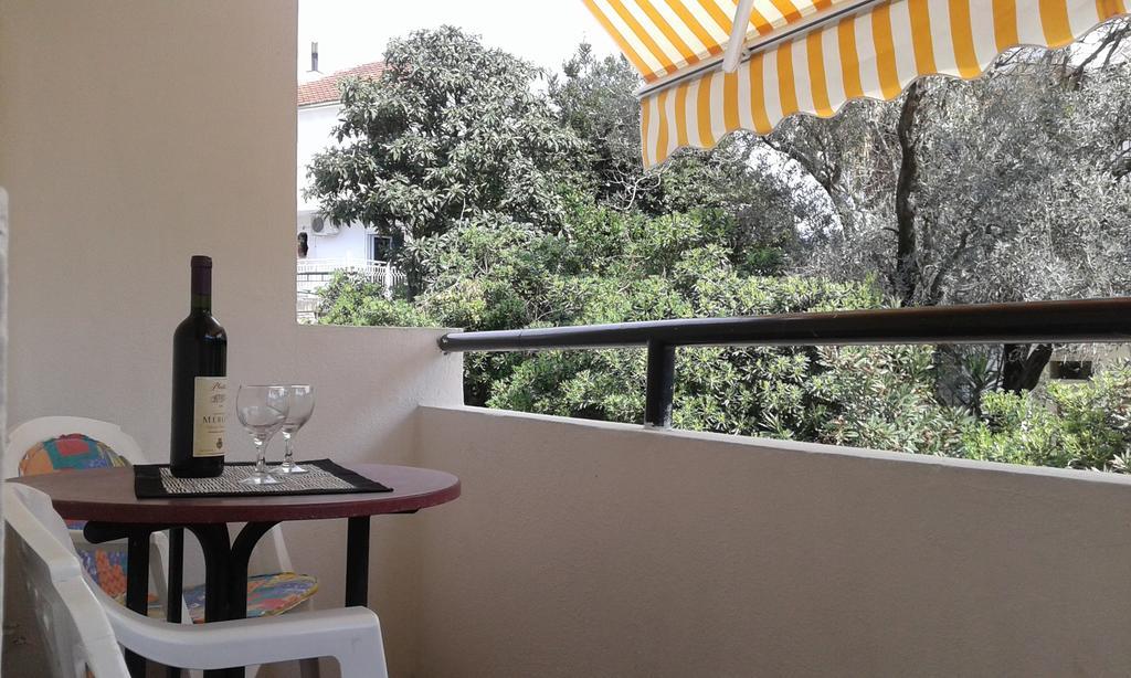 Bed And Breakfast Mediteran Bar Extérieur photo