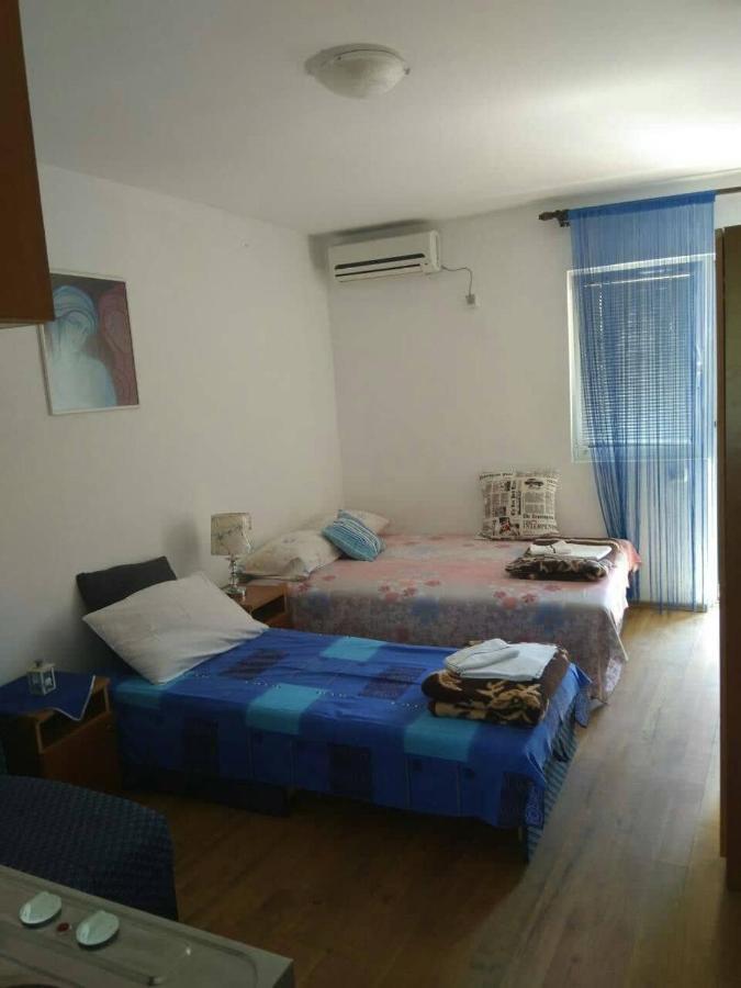 Bed And Breakfast Mediteran Bar Extérieur photo